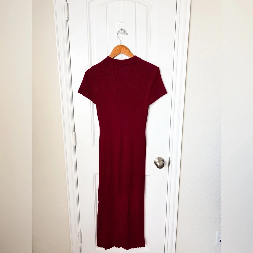 House of Harlow 1960 Burgundy Midi Dress Ribbed Size Medium - Picture 2 of 2